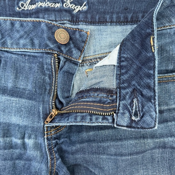 Women’s American Eagle Stretch Dark Wash Jean Shorts Plus Size 14 - Picture 9 of 16